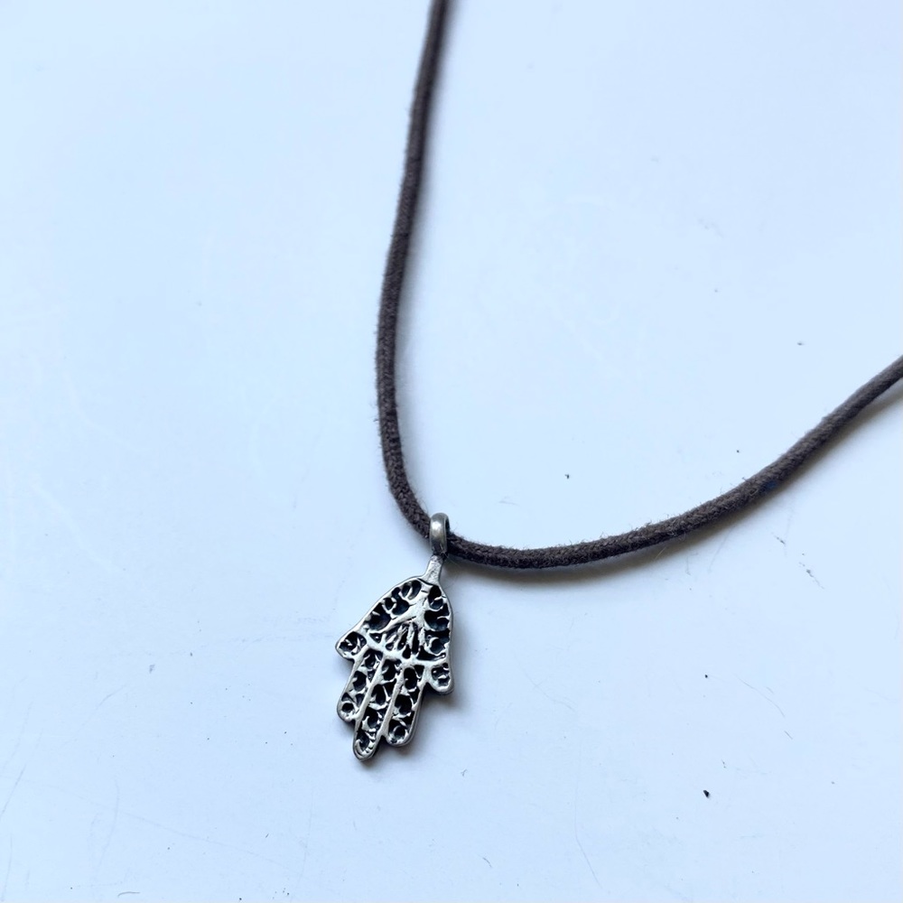 Satya jewelry sterling silver Hamsa necklace 16”